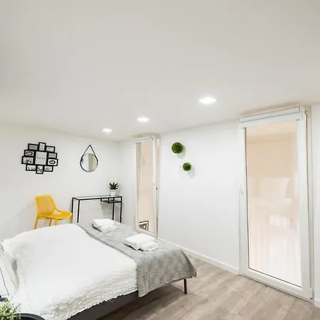 Apartment Stylish Fully Fitted Close To The Danube *
