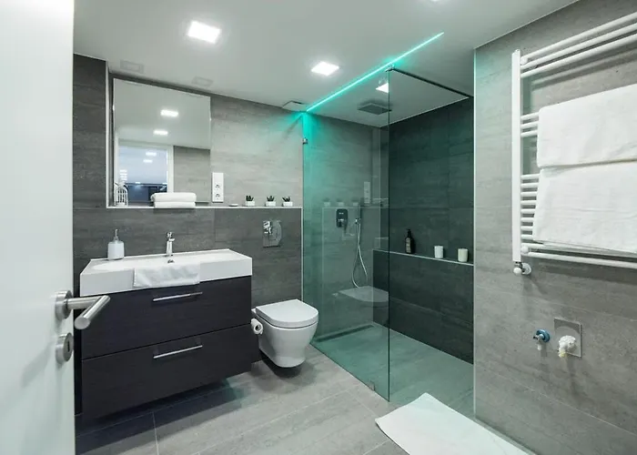 Stylish Fully Fitted Close To The Danube Appartamento Budapest