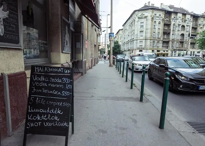 Stylish Fully Fitted Close To The Danube * Budapest