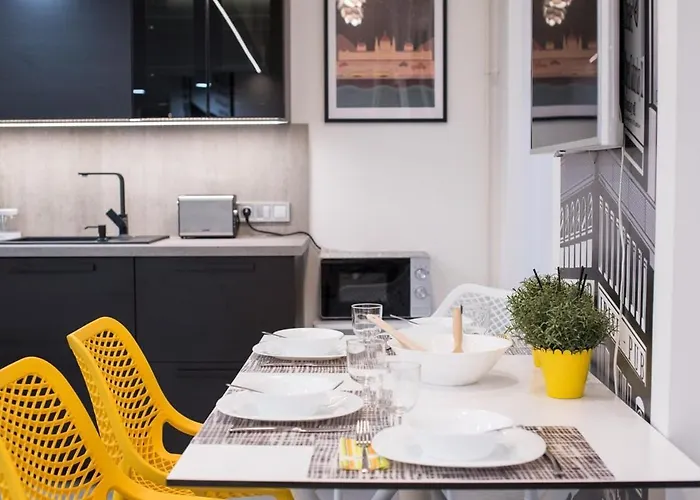 Stylish Fully Fitted Close To The Danube Appartamento *