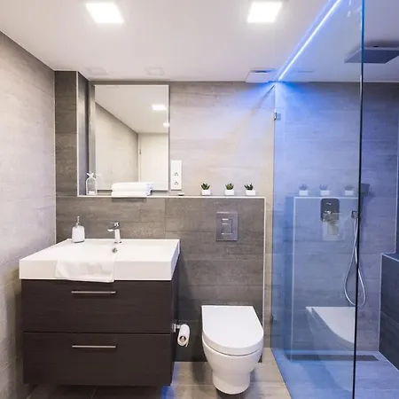 Stylish Fully Fitted Close To The Danube Apartamento