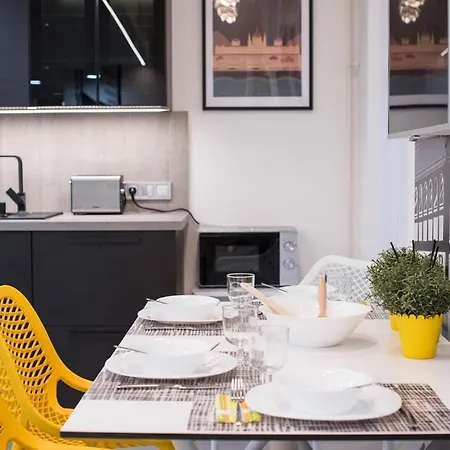 Stylish Fully Fitted Close To The Danube Apartamento *